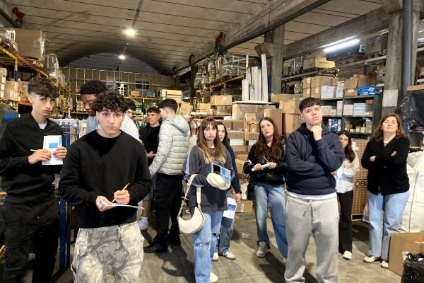 visit-evora-logistics7AB9B8EB-7CBD-D3DC-B993-2D921000C6D7.jpg