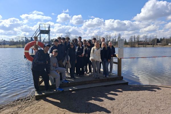 14-04-2026-with-finnish-students-forssa-lake3978064B-1983-A17A-E044-729085420EC6.jpg